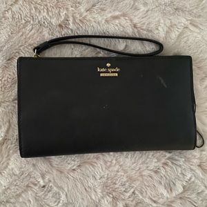 black kate spade wristlet
